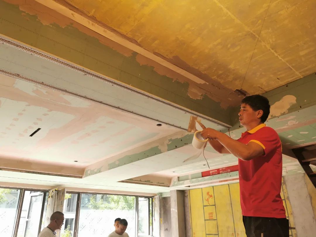 工于匠心，嚴(yán)苛檢查丨南鴻常態(tài)化工地巡查帶你親鑒品質(zhì)